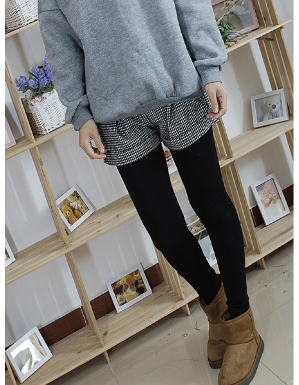 Plaid Pattern Curling Woolen Shorts Pants