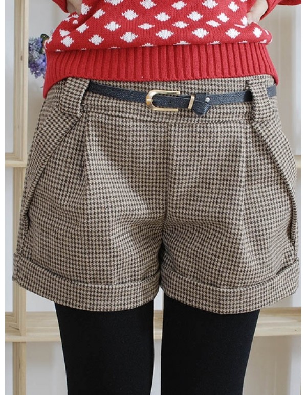 Plaid Pattern Curling Woolen Shorts Pants