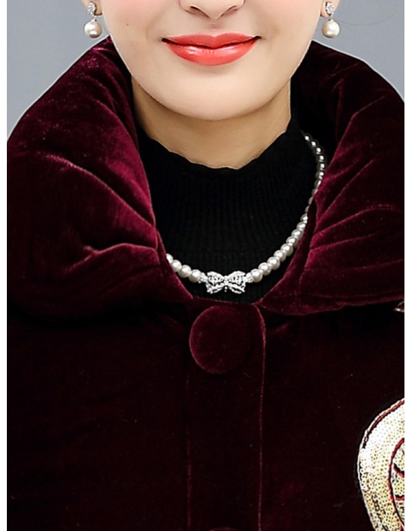 L-4XL Elegant Women Peacock Embroidery Coats