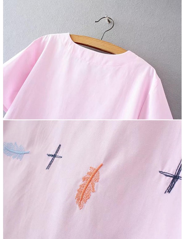 Plus Size Women Feather Embroidery Short Sleeves Blouse